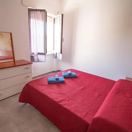 Apartment Casa Vacanze Casetta Grande *